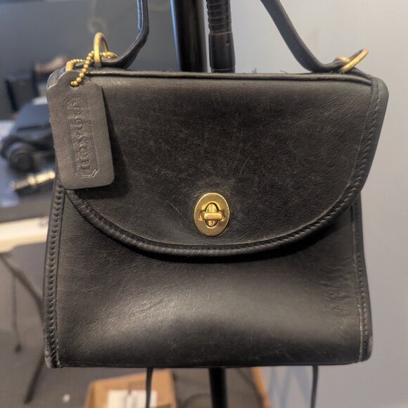 Coach Handbags - coach regina 9983